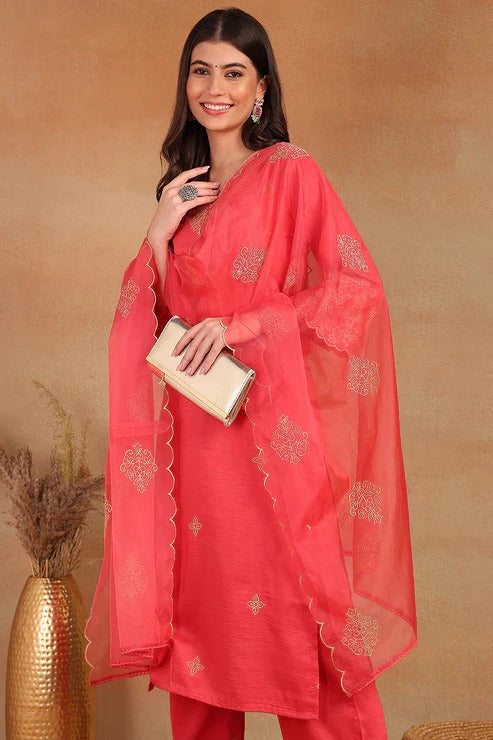 Pink Silk Blend Kurta Set for Diwali/Festive Wear