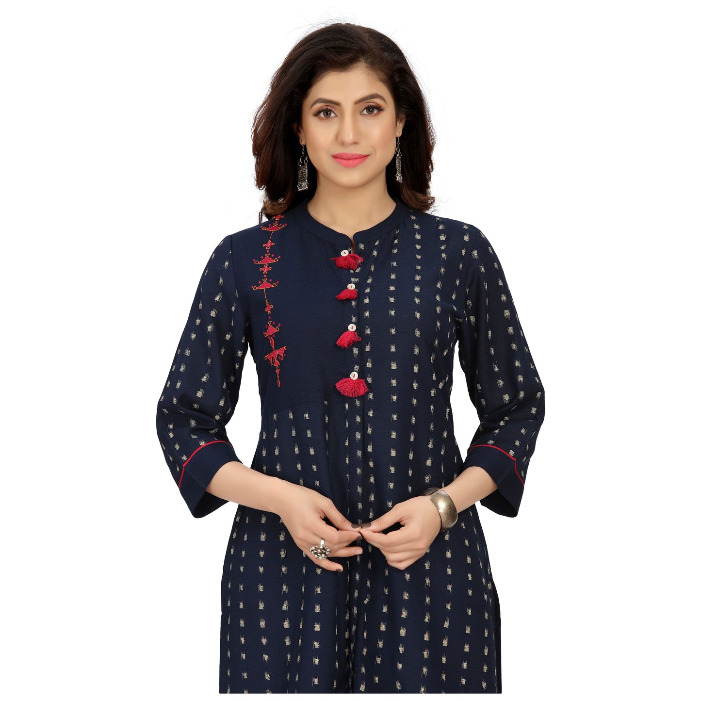 Beautiful Ikkat prints on this stylish Kurta for women. Indian tunic top can be worn with jeans or leggings. 